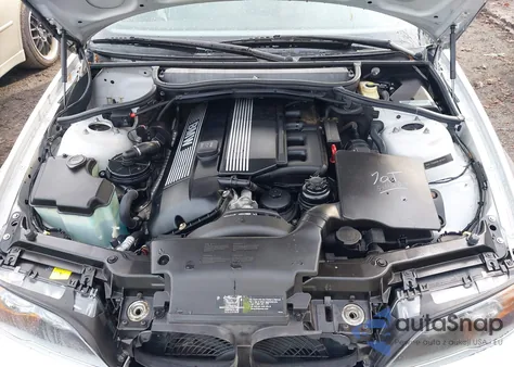 2004 BMW 325Ci z USA, uszkodzony, nr VIN WBABW33404PL30612